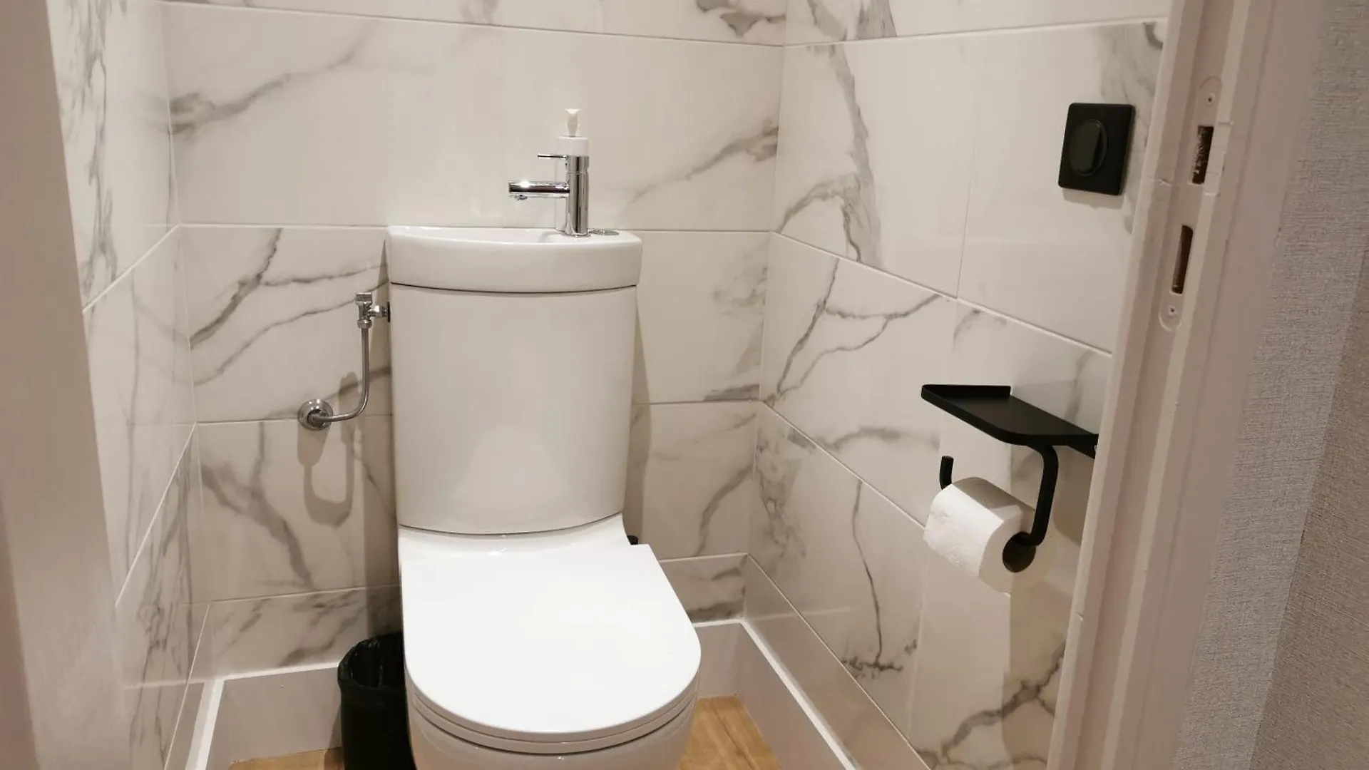 7Art Hotel Cannes France