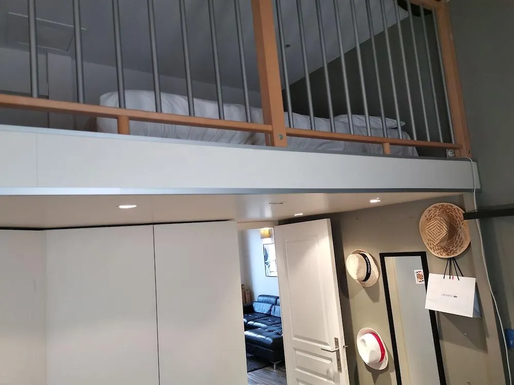 7Art Hotel كان